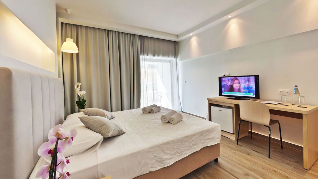 Mercure Rhodes Alexia