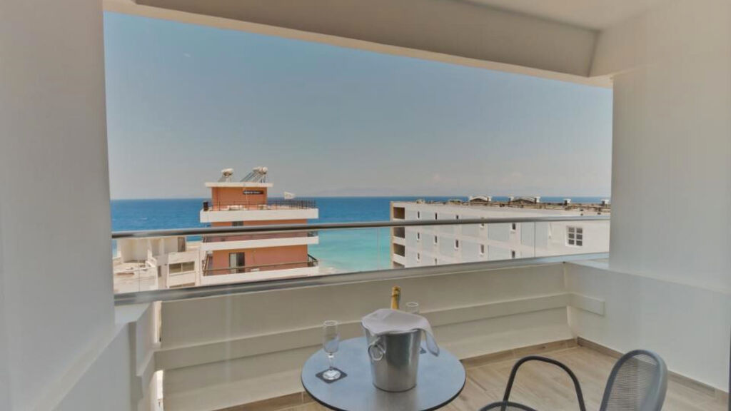 Mercure Rhodes Alexia