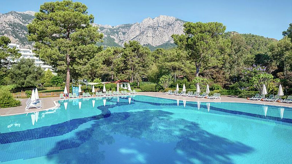 Miarosa Ghazal Resort