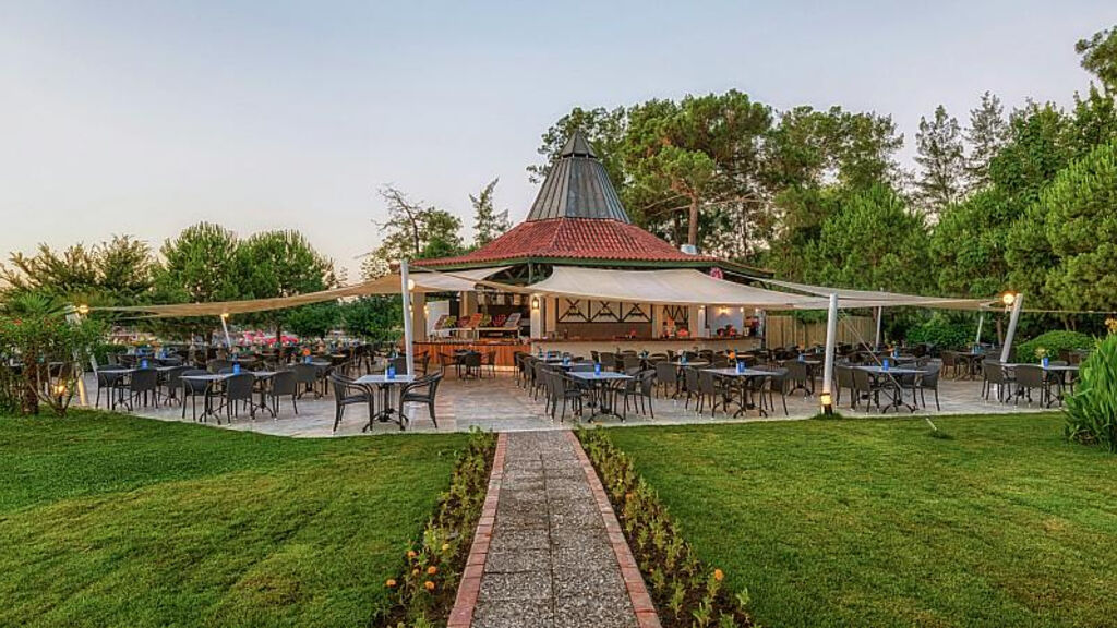 Miarosa Ghazal Resort
