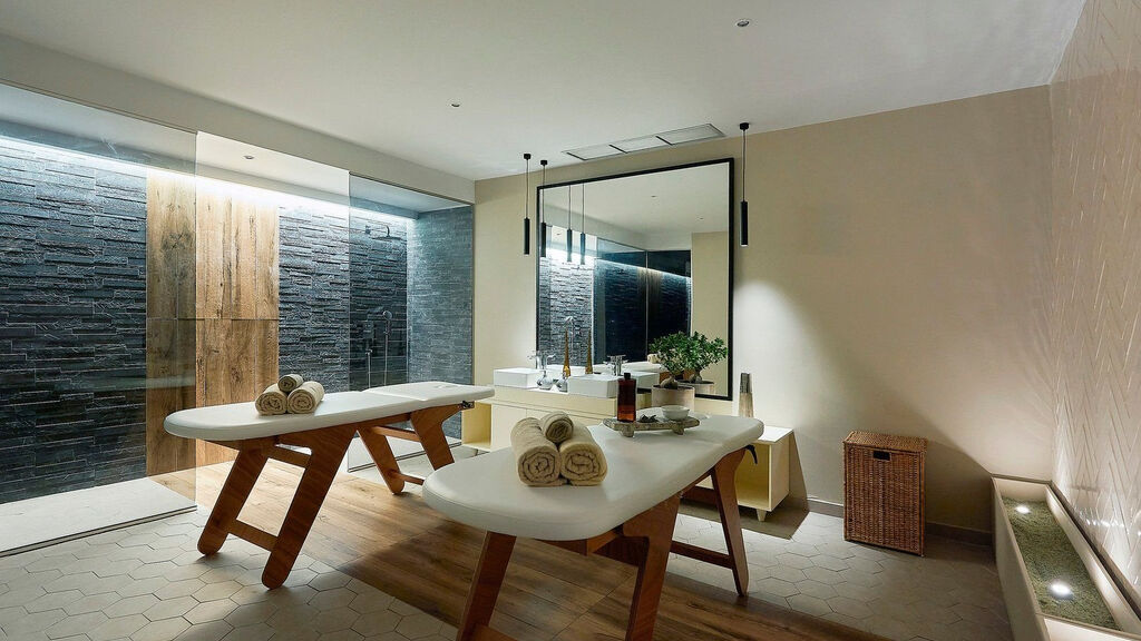 Michelangelo Resort & Spa