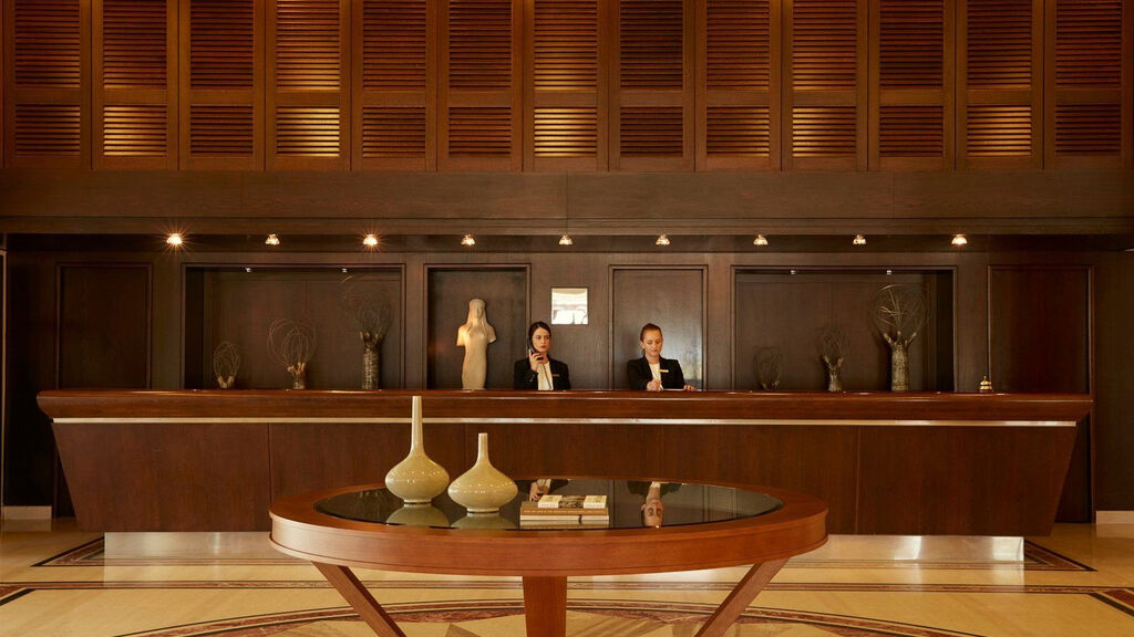 Minoa Palace Resort & Spa