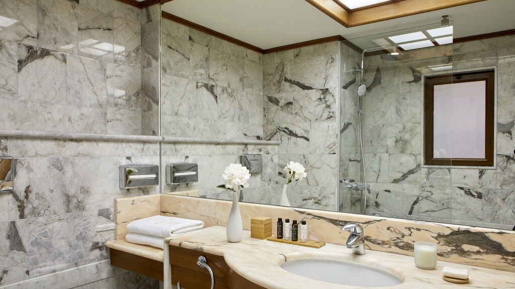 Minoa Palace Resort & Spa