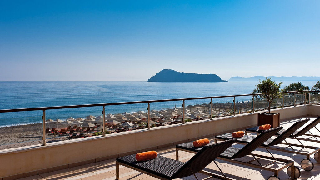 Minoa Palace Resort & Spa