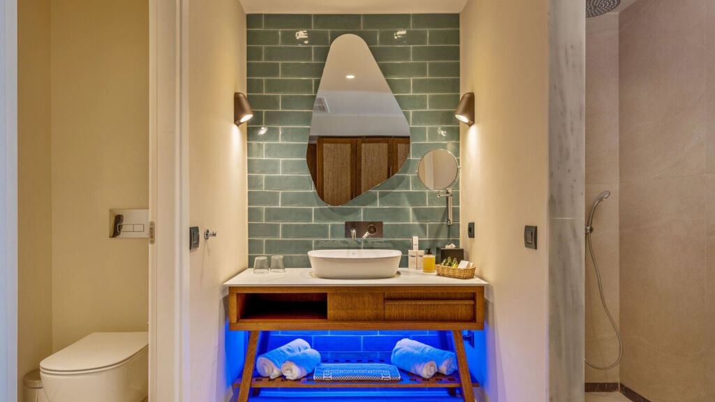 Minos Ambassador Suite Hotel & Spa