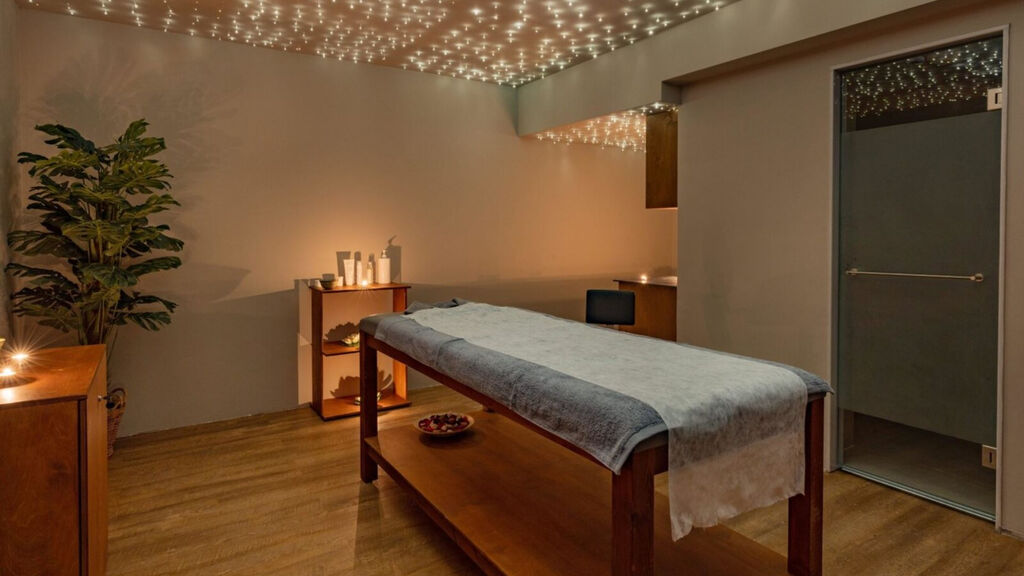 Minos Ambassador Suite Hotel & Spa