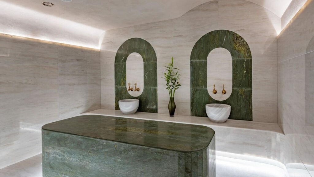 Minos Ambassador Suite Hotel & Spa