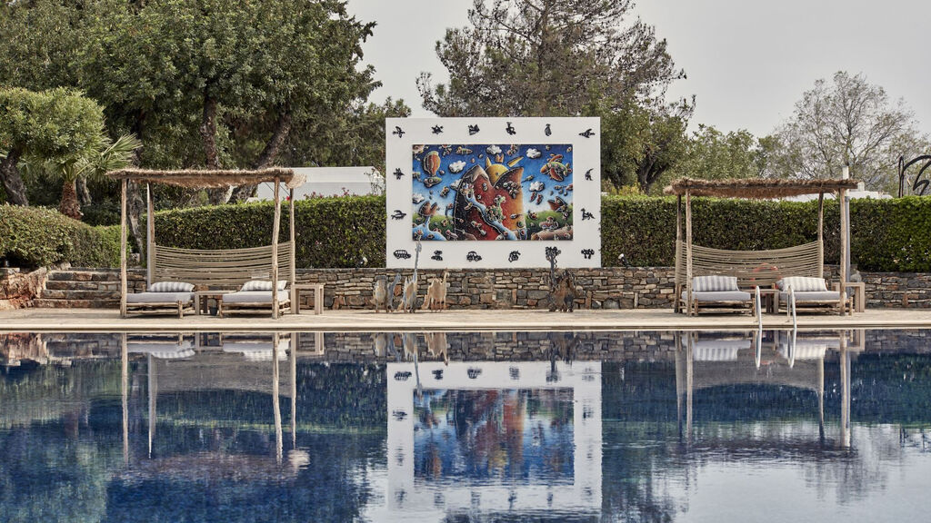 Minos Beach Art Hotel