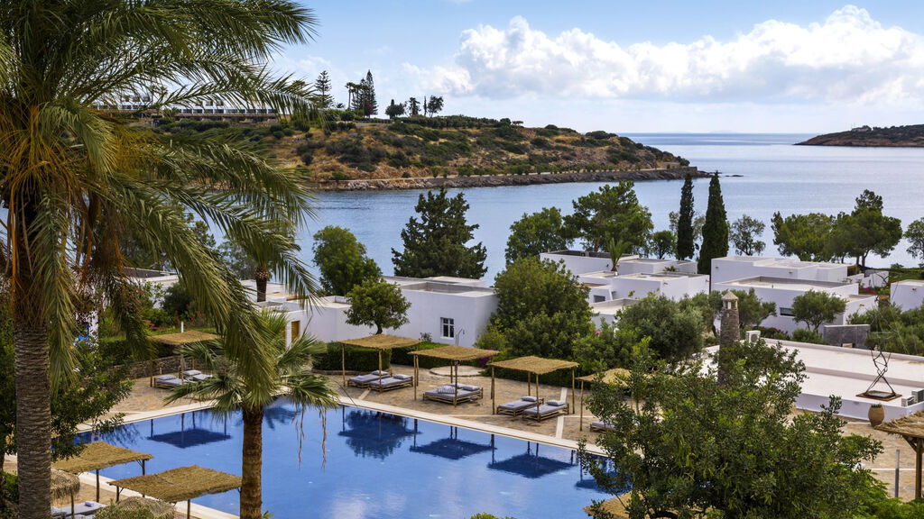 Minos Beach Art Hotel