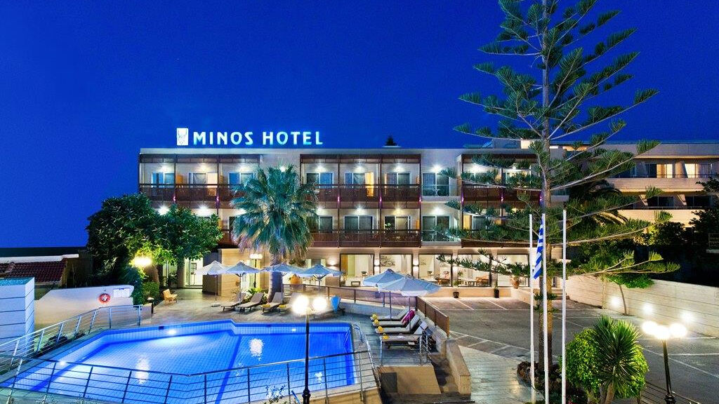 Minos Aparthotel