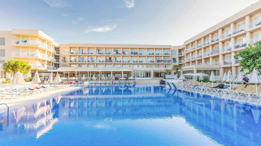 Minura Sur Menorca & Waterpark