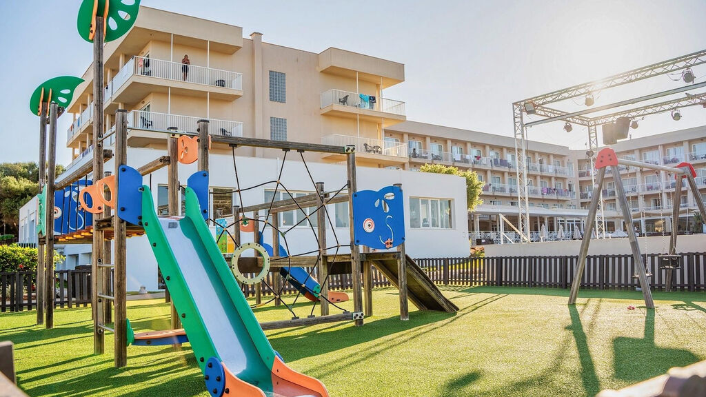 Minura Sur Menorca & Waterpark