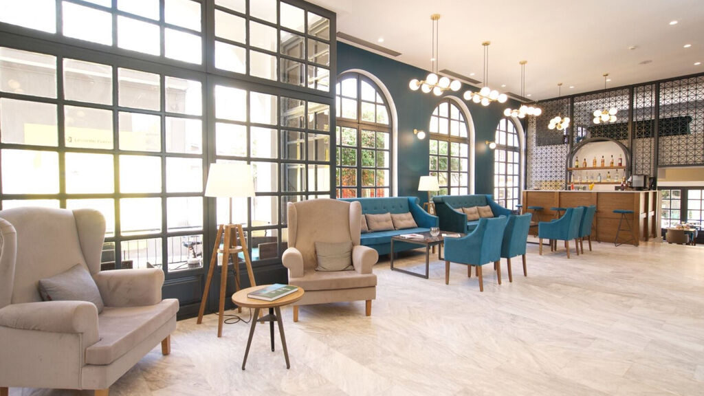 Mirabel City Center Hotel