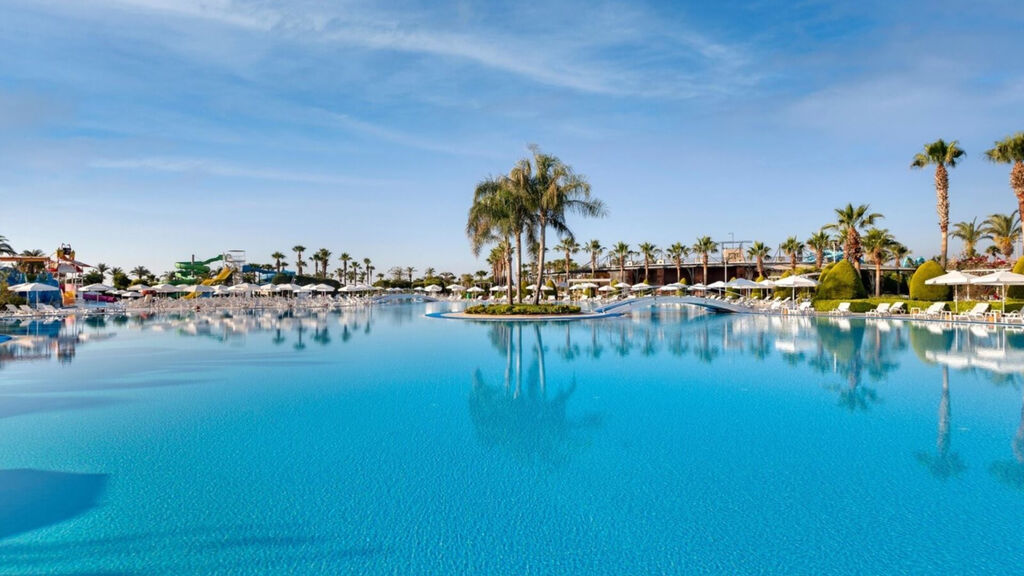 Miracle Resort