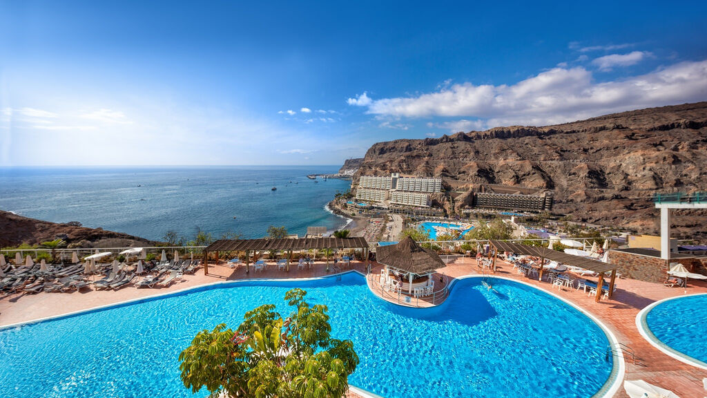 Mogan Princess & Beach Club