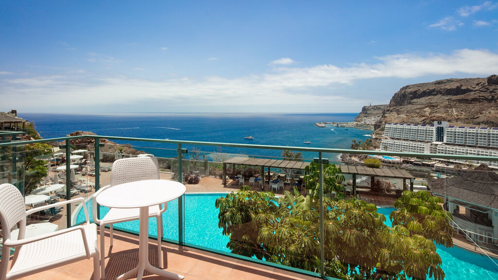 Mogan Princess & Beach Club