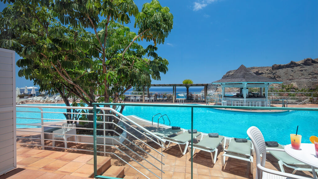 Mogan Princess & Beach Club