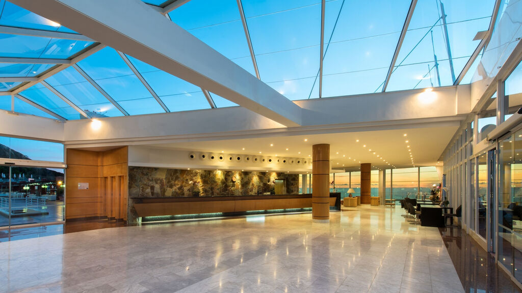 Mogan Princess & Beach Club