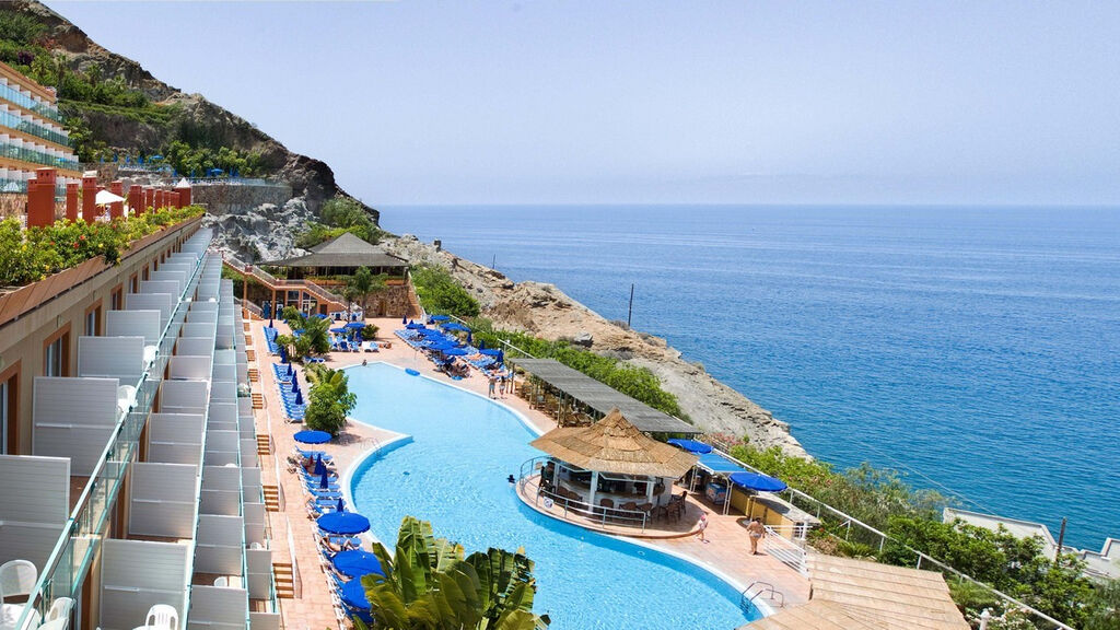 Mogan Princess & Beach Club