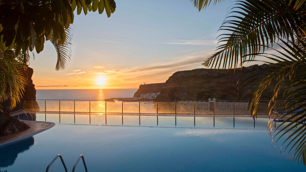 Mogan Princess & Beach Club