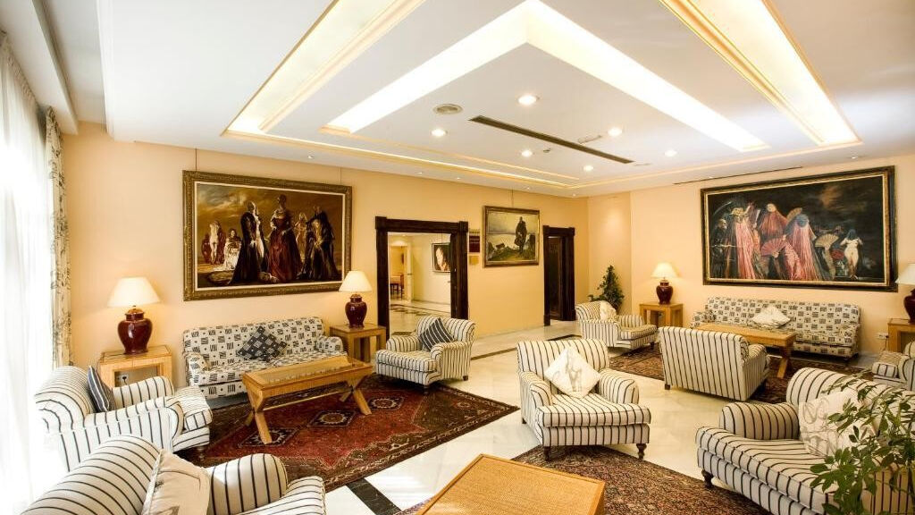 Monarque Sultan