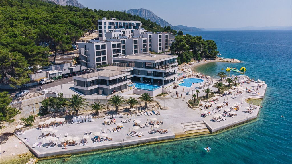 Morenia Resort