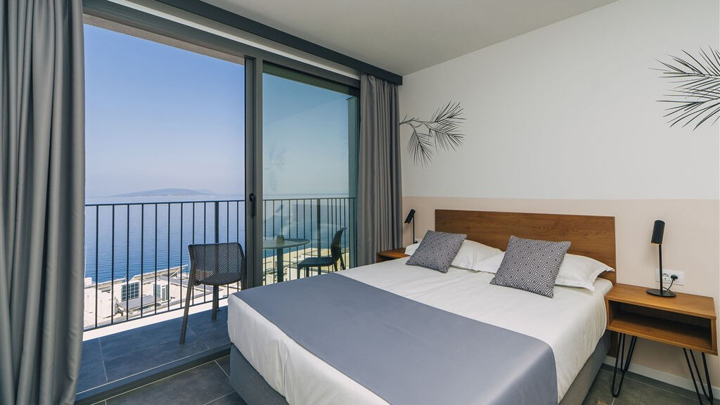 Morenia Resort