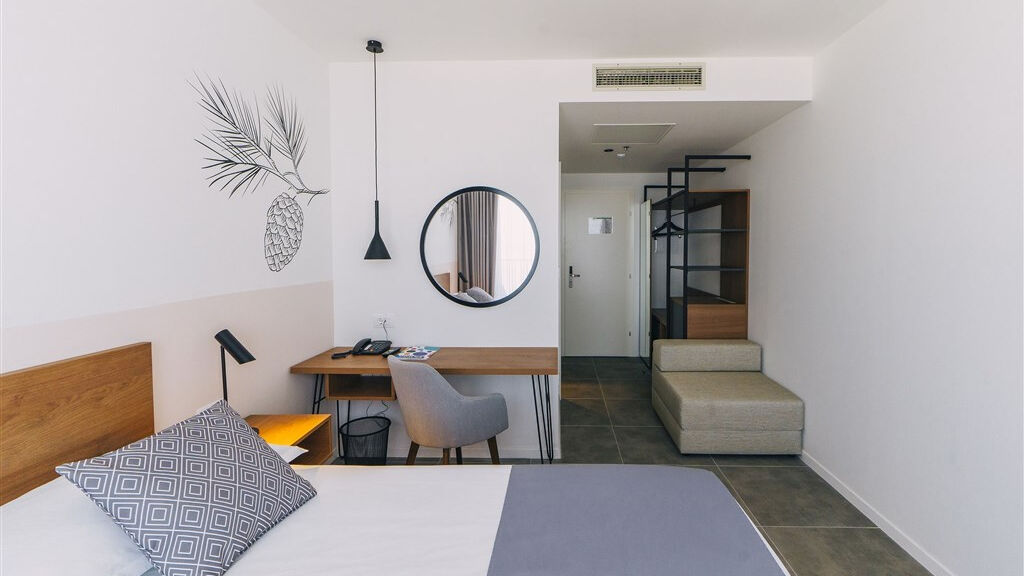 Morenia Resort