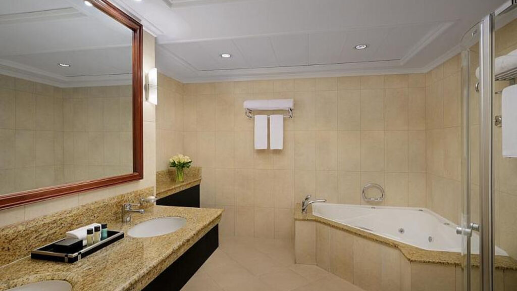 Movenpick Bur Dubai
