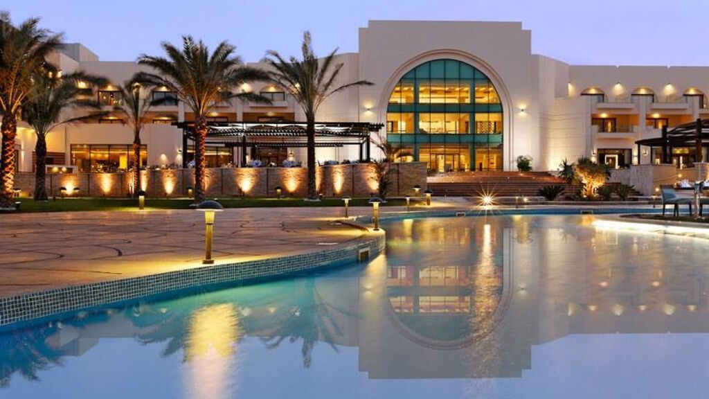 Movenpick Resort Soma Bay