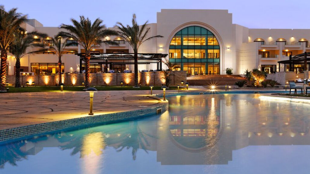 Movenpick Resort Soma Bay