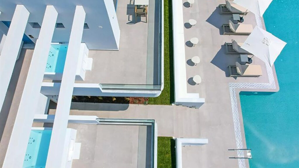 Narciso Luxury Suites