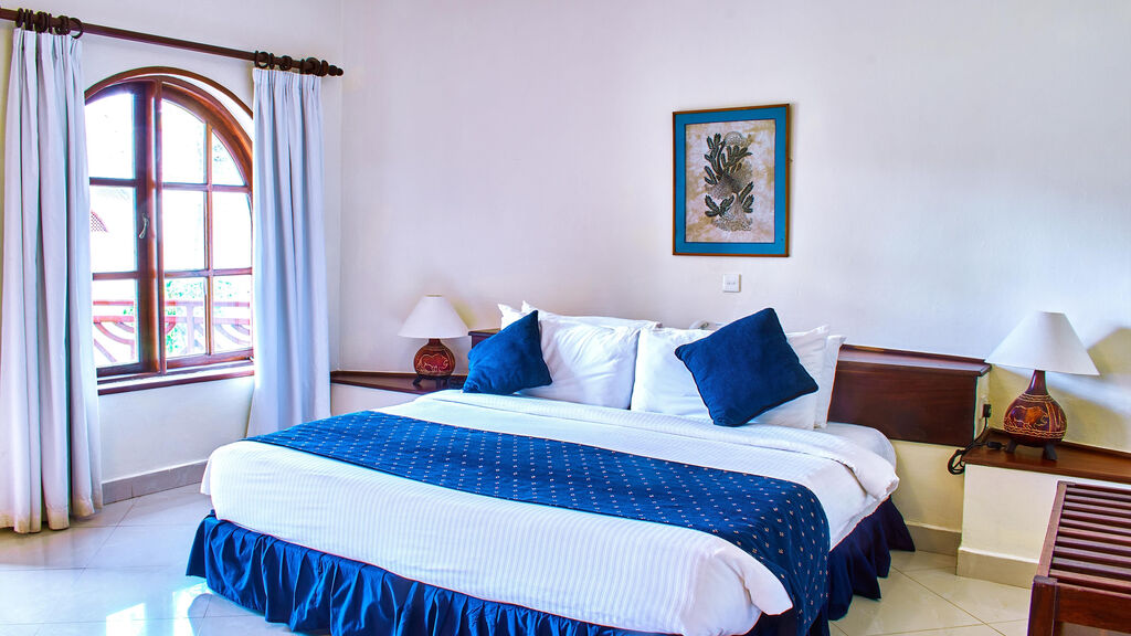 Neptune Paradise Beach Resort