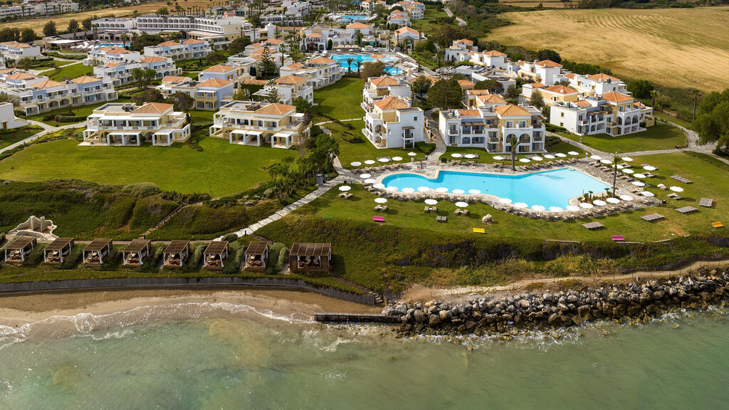 Neptune Resort Convention Centre & Spa