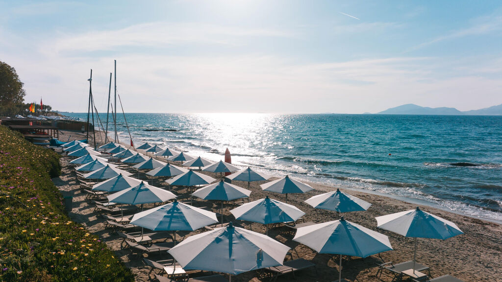 Neptune Resort Convention Centre & Spa