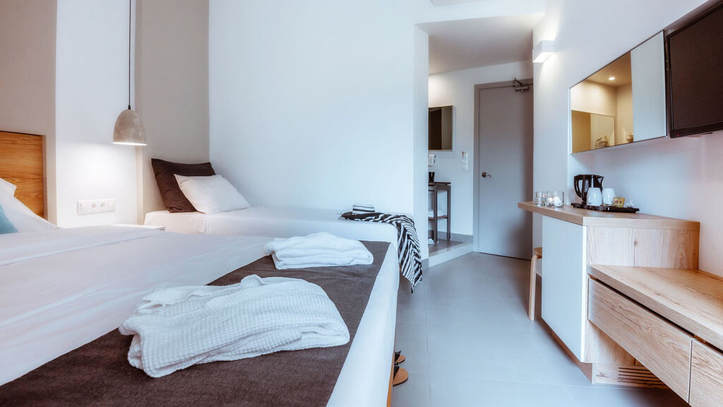 Zeus Hotels Neptuno Beach