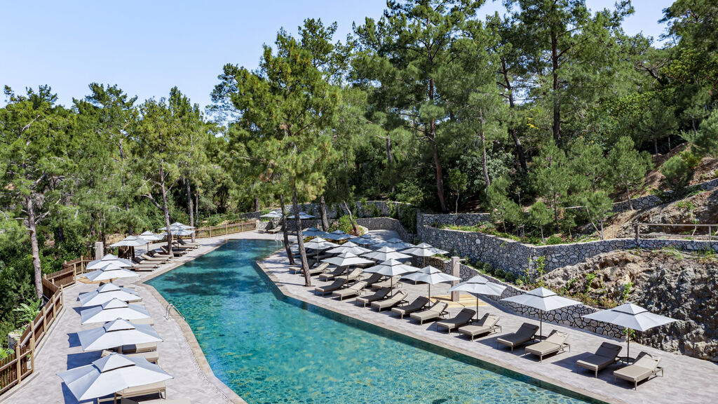 Ng Phaselis Bay