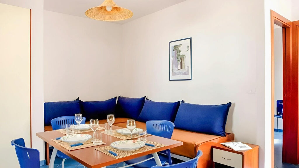 Nicolaus Club Meditur Village