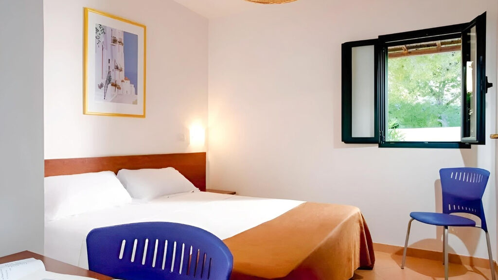 Nicolaus Club Meditur Village