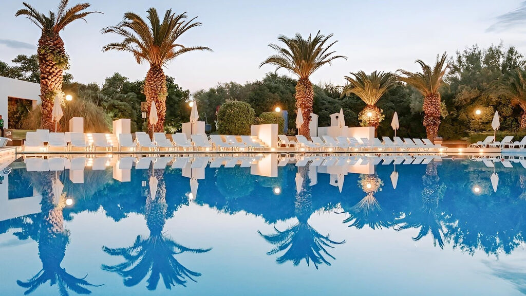 Nicolaus Club Meditur Village