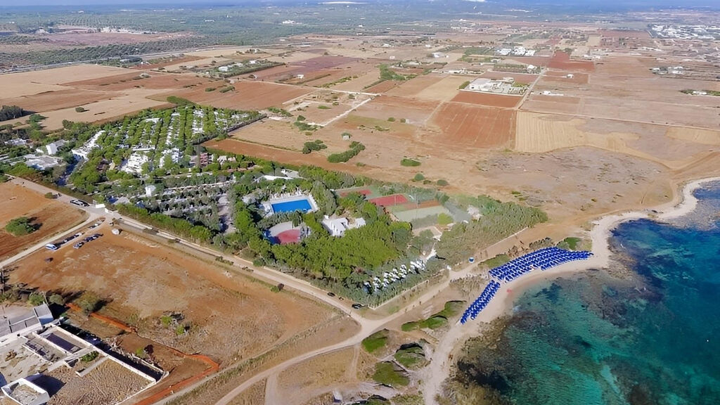 Nicolaus Club Meditur Village