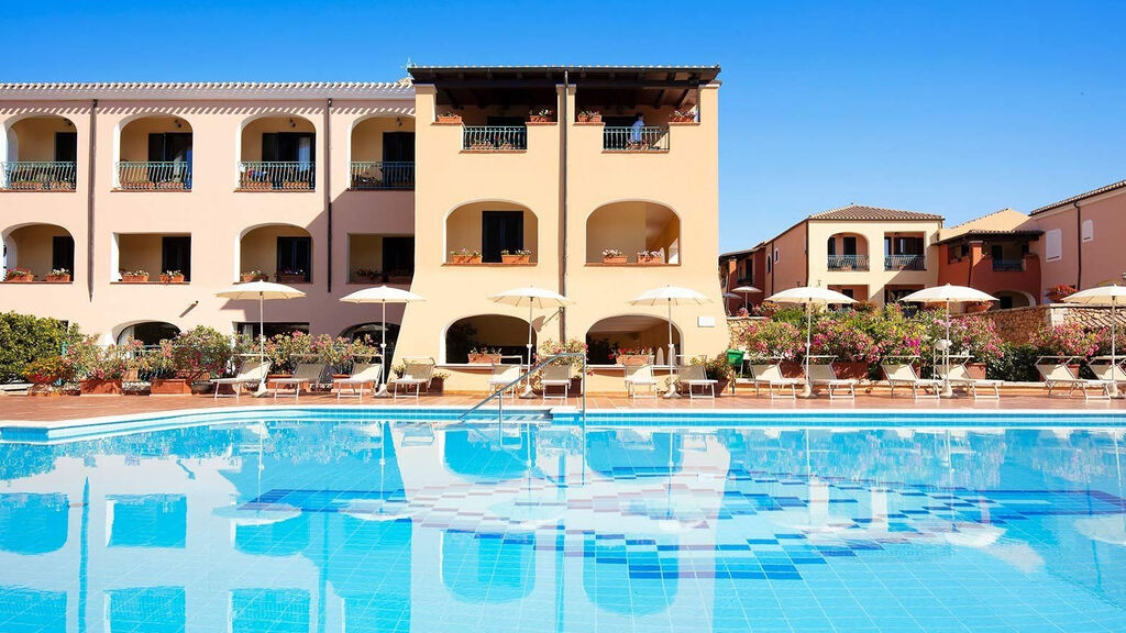 Torre Moresca Nicolaus Club