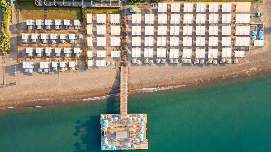 Nirvana Cosmopolitan