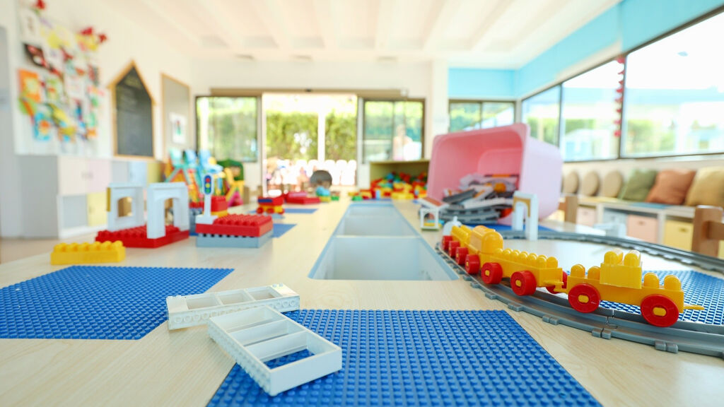 Nirvana Cosmopolitan