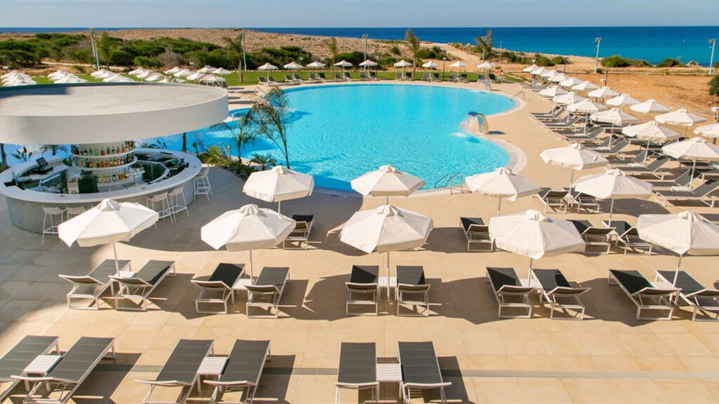 Hotel Nissiblu Beach Resort 