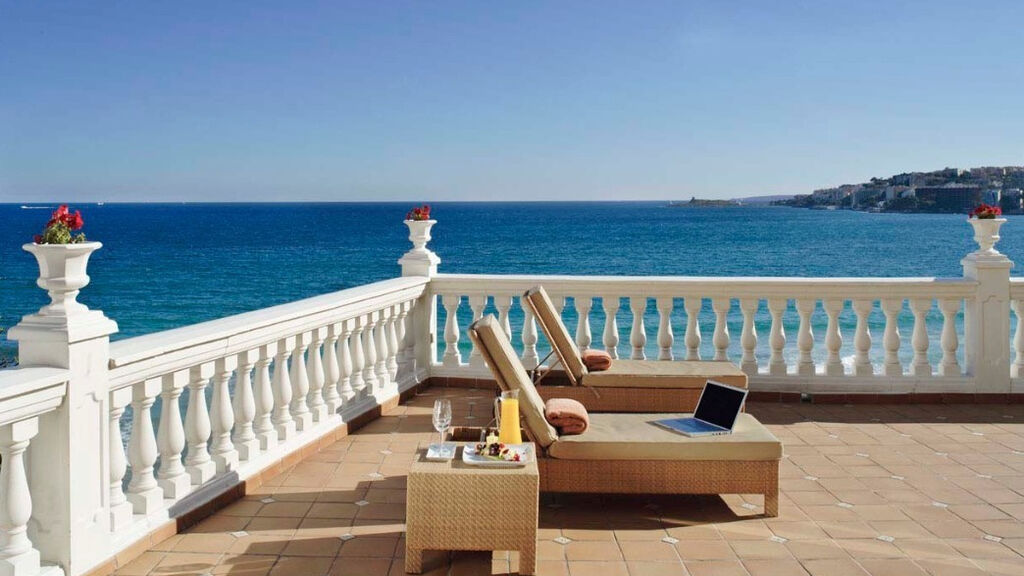 Nixe Palace
