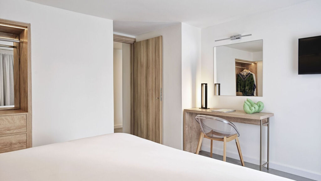 Nlh Mati Seafront - Neighborhood Lifestyle Hotels