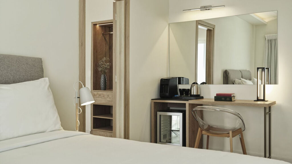 Nlh Mati Seafront - Neighborhood Lifestyle Hotels