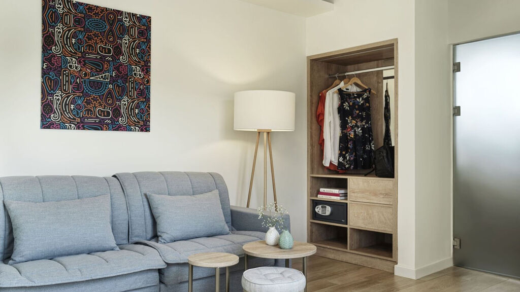 Nlh Mati Seafront - Neighborhood Lifestyle Hotels