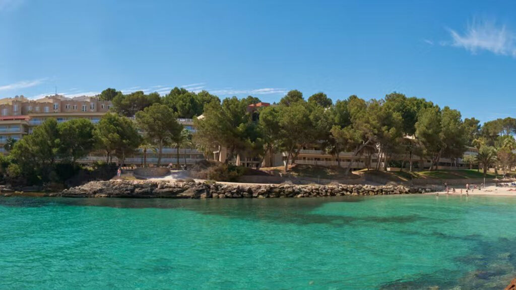 Occidental Cala Vinas